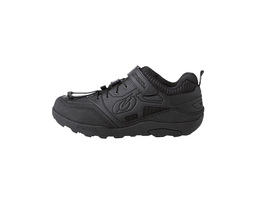 TRAVERSE FLAT SHOE