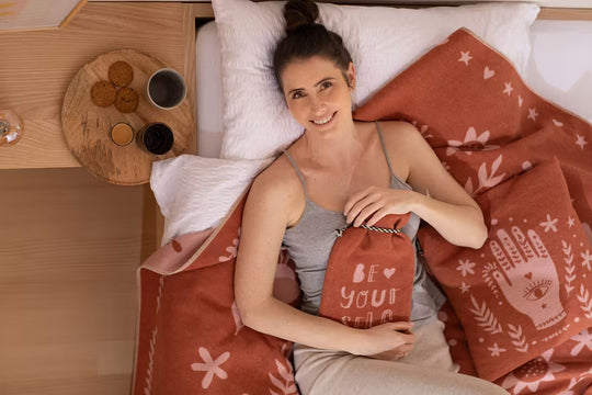 SILVRETTA Kissenhülle "Hand" Kupfer 40x40cm