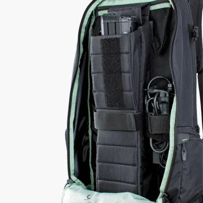 M1 x EVOC FR TRAIL E-RIDE 20